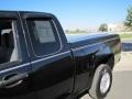 2004 Black Chevrolet Colorado LS Extended Cab 4x4  photo #13