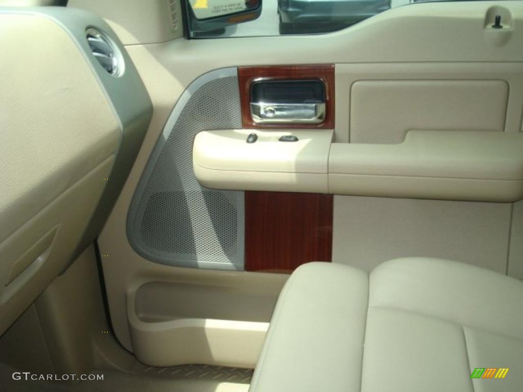 2006 F150 Lariat SuperCrew - Oxford White / Tan photo #16