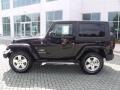 Black - Wrangler Sahara 4x4 Photo No. 2