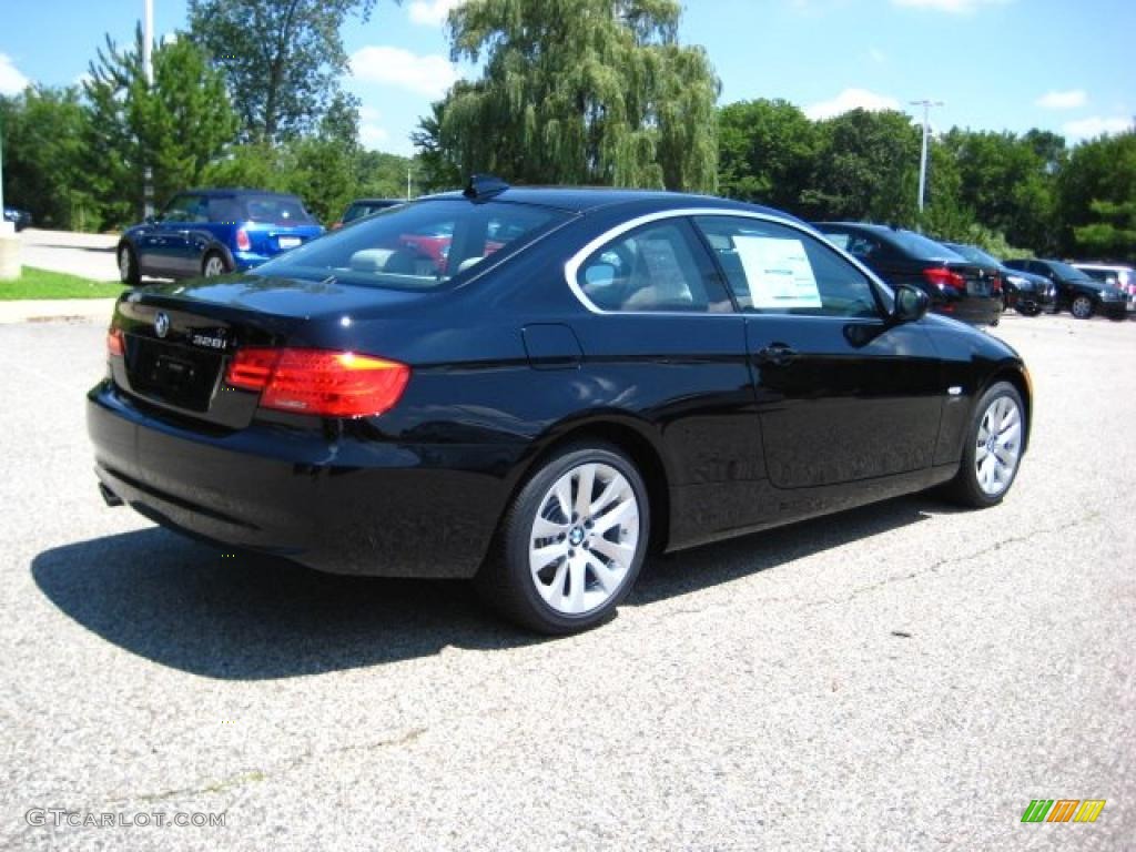 2011 3 Series 328i xDrive Coupe - Jet Black / Oyster/Black Dakota Leather photo #5