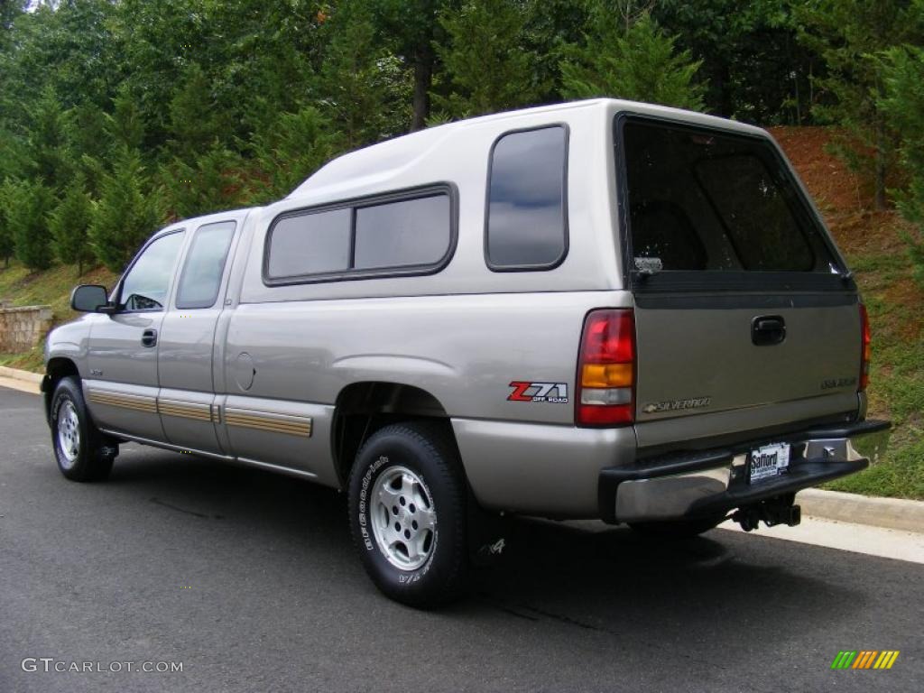 2001 Silverado 1500 LS Extended Cab 4x4 - Light Pewter Metallic / Graphite photo #7