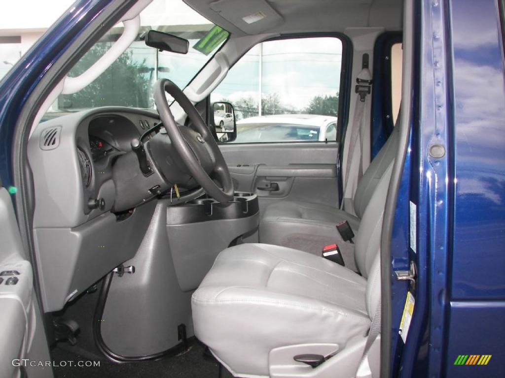 2007 E Series Van E350 Super Duty XL Passenger - Dark Blue Pearl Metallic / Medium Flint Grey photo #6