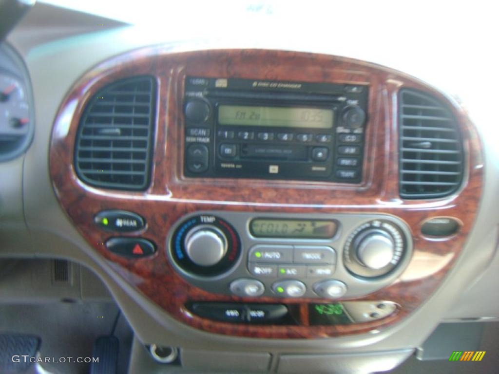 2002 Sequoia Limited 4WD - Natural White / Oak photo #22