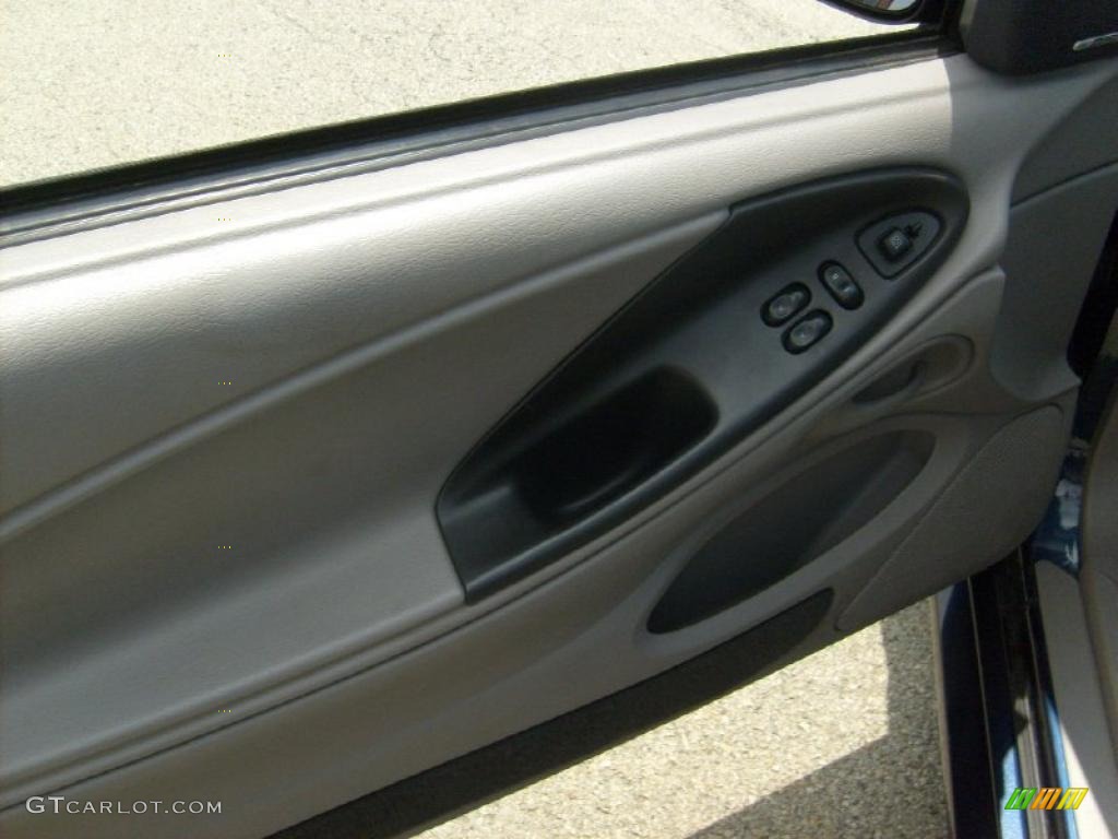 2001 Mustang GT Coupe - True Blue Metallic / Medium Graphite photo #12