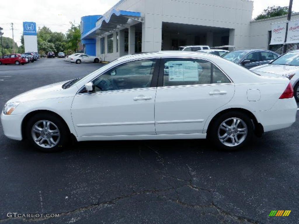 2007 Accord EX Sedan - Taffeta White / Ivory photo #1