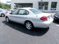 2007 Silver Frost Metallic Ford Taurus SEL  photo #2