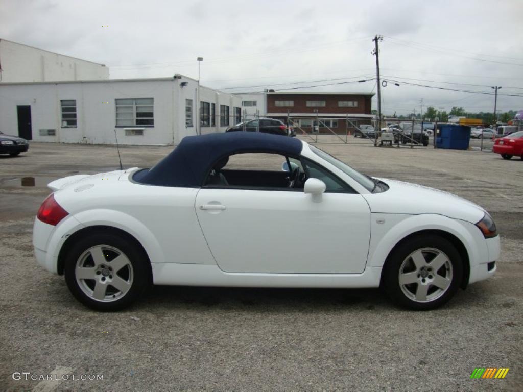 2002 TT 1.8T Roadster - Brilliant White / Aviator Grey photo #7