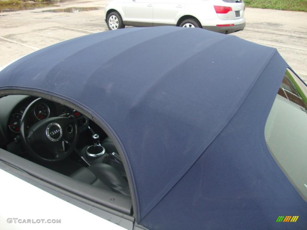 2002 TT 1.8T Roadster - Brilliant White / Aviator Grey photo #37