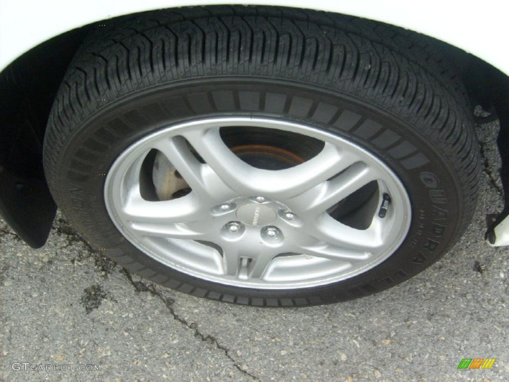 2004 Impreza 2.5 RS Sedan - Aspen White / Dark Gray photo #9