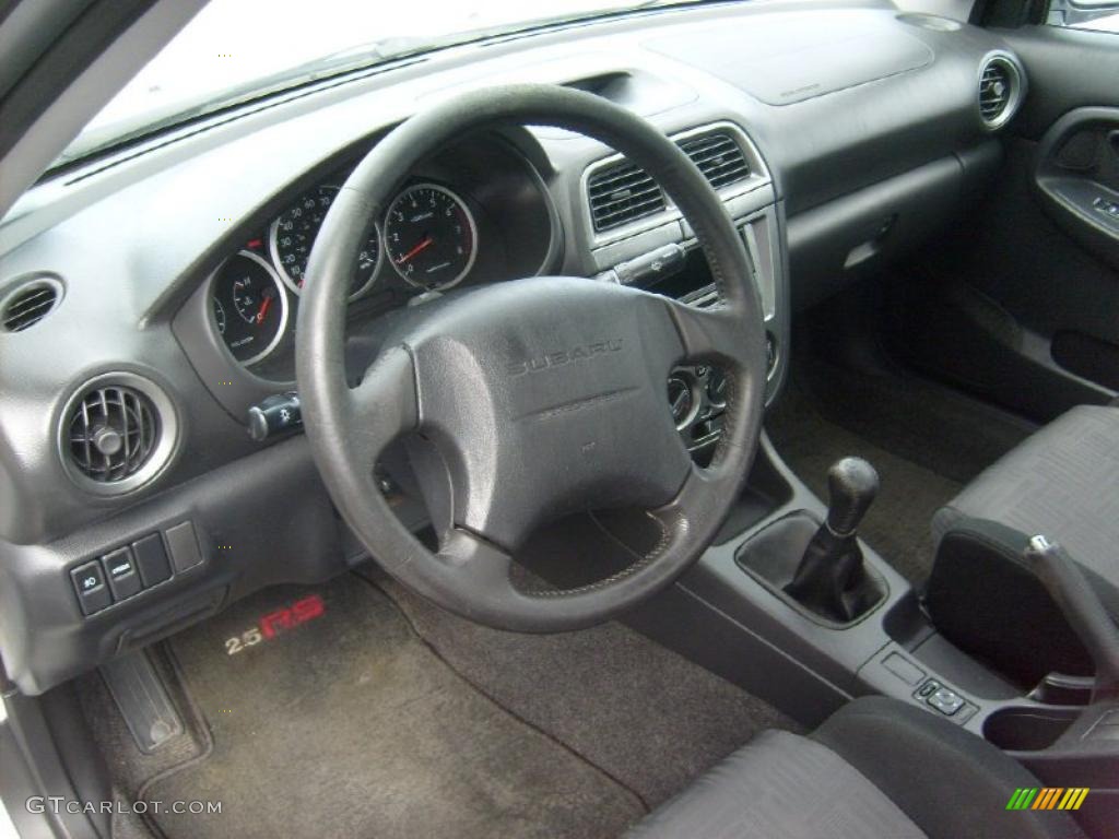 2004 Impreza 2.5 RS Sedan - Aspen White / Dark Gray photo #11