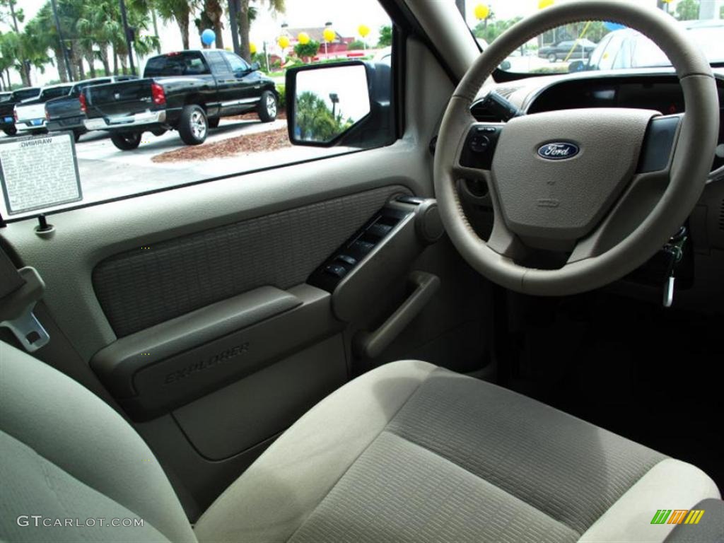 2006 Explorer XLT - Silver Birch Metallic / Stone photo #11