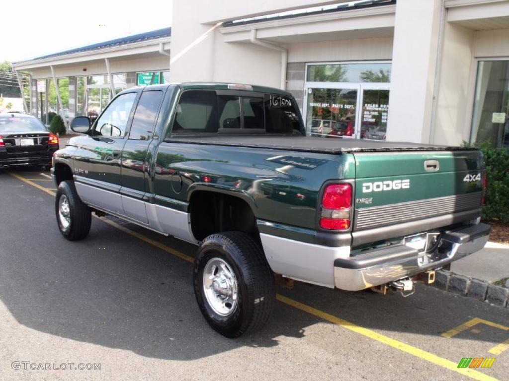 2001 Ram 2500 SLT Quad Cab 4x4 - Forest Green Pearl / Agate photo #4