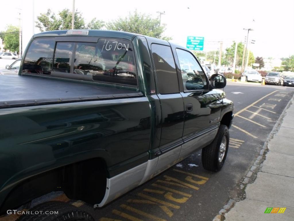 2001 Ram 2500 SLT Quad Cab 4x4 - Forest Green Pearl / Agate photo #26