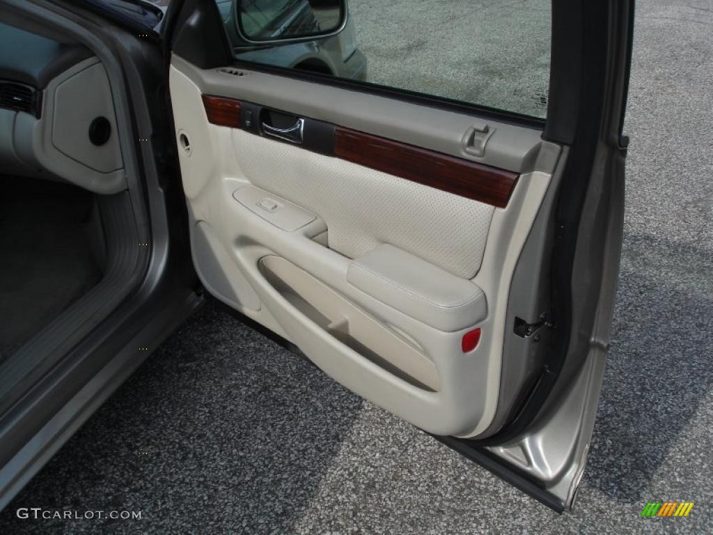 2000 Seville STS - Bronzemist / Neutral Shale photo #36