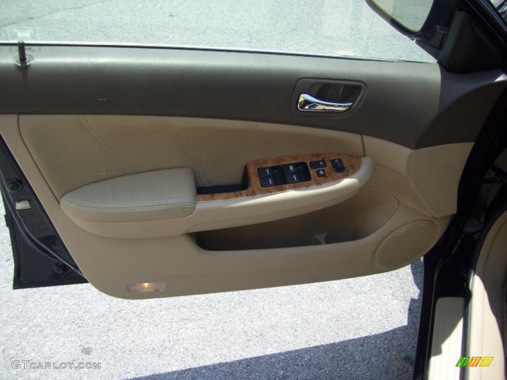 2003 Accord EX V6 Sedan - Nighthawk Black Pearl / Ivory photo #16