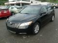 Black - Camry LE Photo No. 3