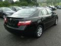 Black - Camry LE Photo No. 7