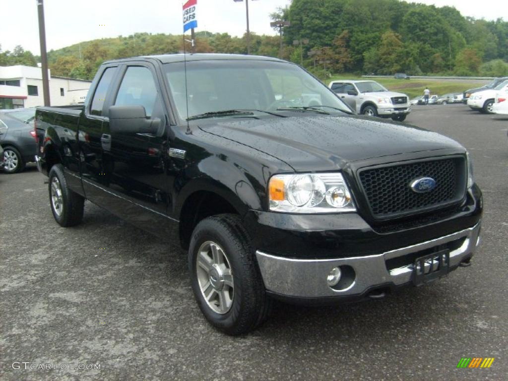 2006 F150 XLT SuperCab 4x4 - Black / Medium/Dark Flint photo #1