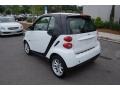 Crystal White - fortwo passion coupe Photo No. 19