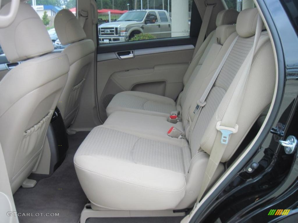 2009 Borrego LX V6 - Ebony Black / Beige photo #10