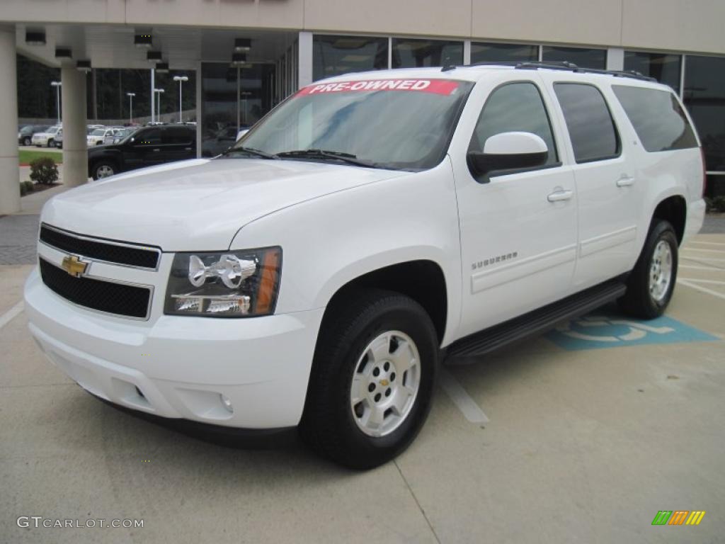 2010 Suburban LT 4x4 - Summit White / Light Cashmere/Dark Cashmere photo #1