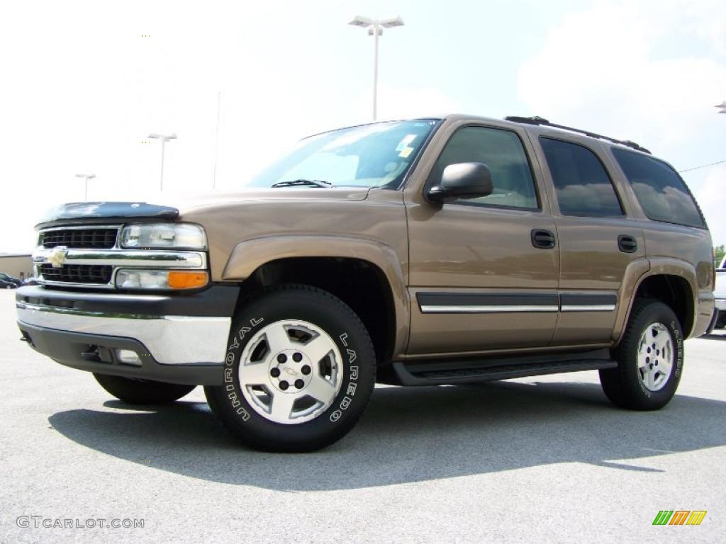 2004 Tahoe LT 4x4 - Sandalwood Metallic / Tan/Neutral photo #6