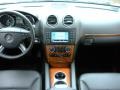 Black - GL 450 4Matic Photo No. 19