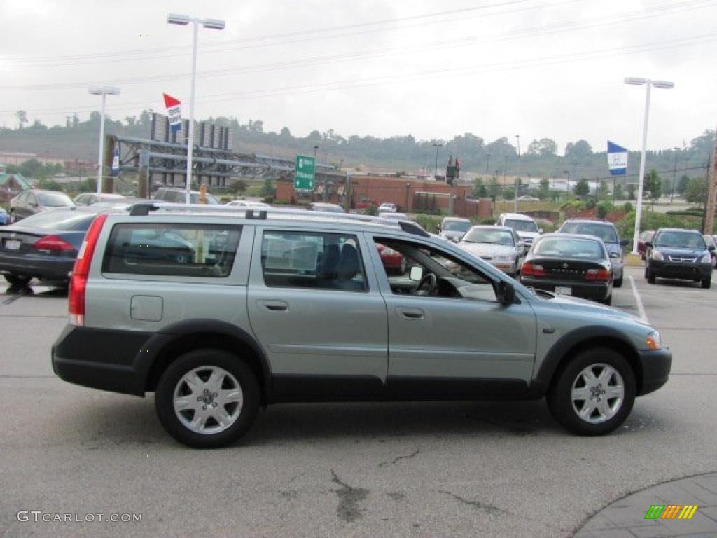 2005 XC70 AWD - Crystal Green Metallic / Taupe photo #8