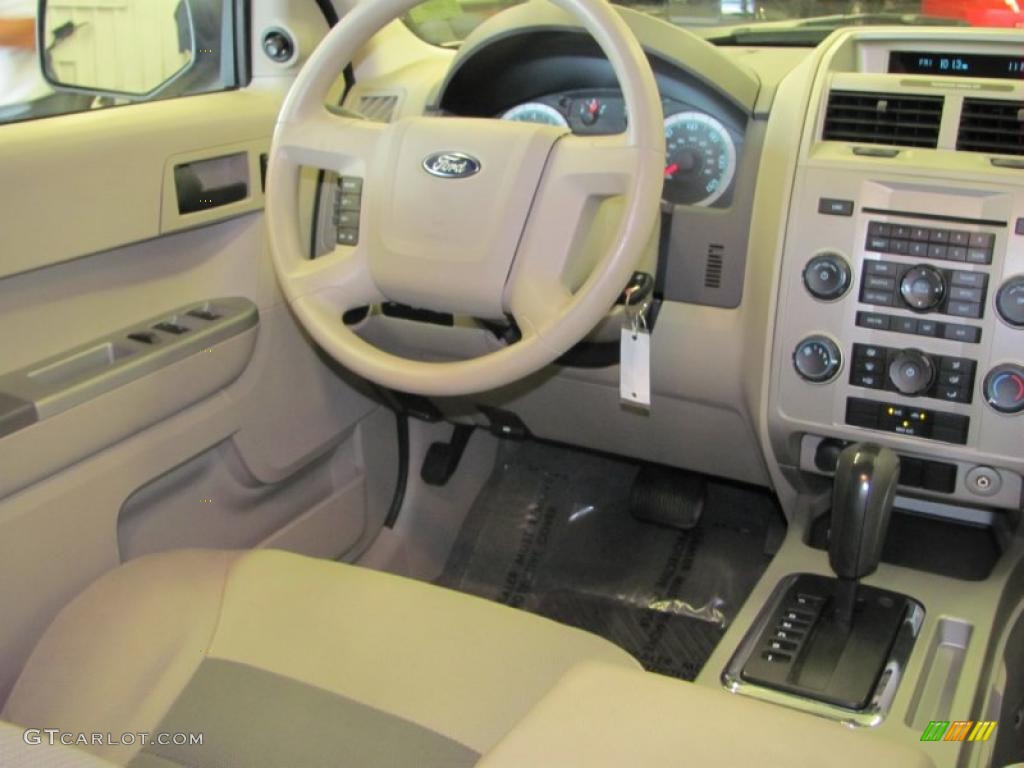 2008 Escape XLT - Silver Metallic / Stone photo #4