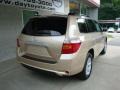 Sandy Beach Metallic - Highlander V6 4WD Photo No. 2