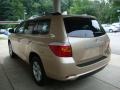Sandy Beach Metallic - Highlander V6 4WD Photo No. 4