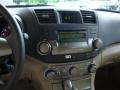 Sandy Beach Metallic - Highlander V6 4WD Photo No. 13