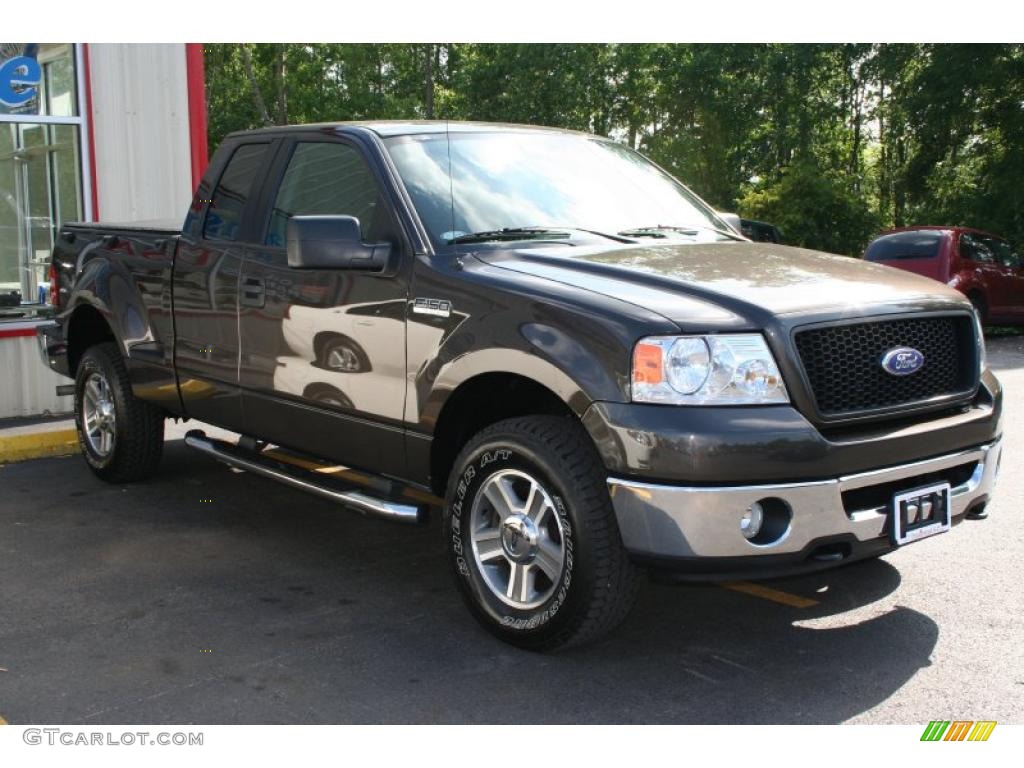 2006 F150 XLT SuperCab 4x4 - Dark Stone Metallic / Medium/Dark Flint photo #1