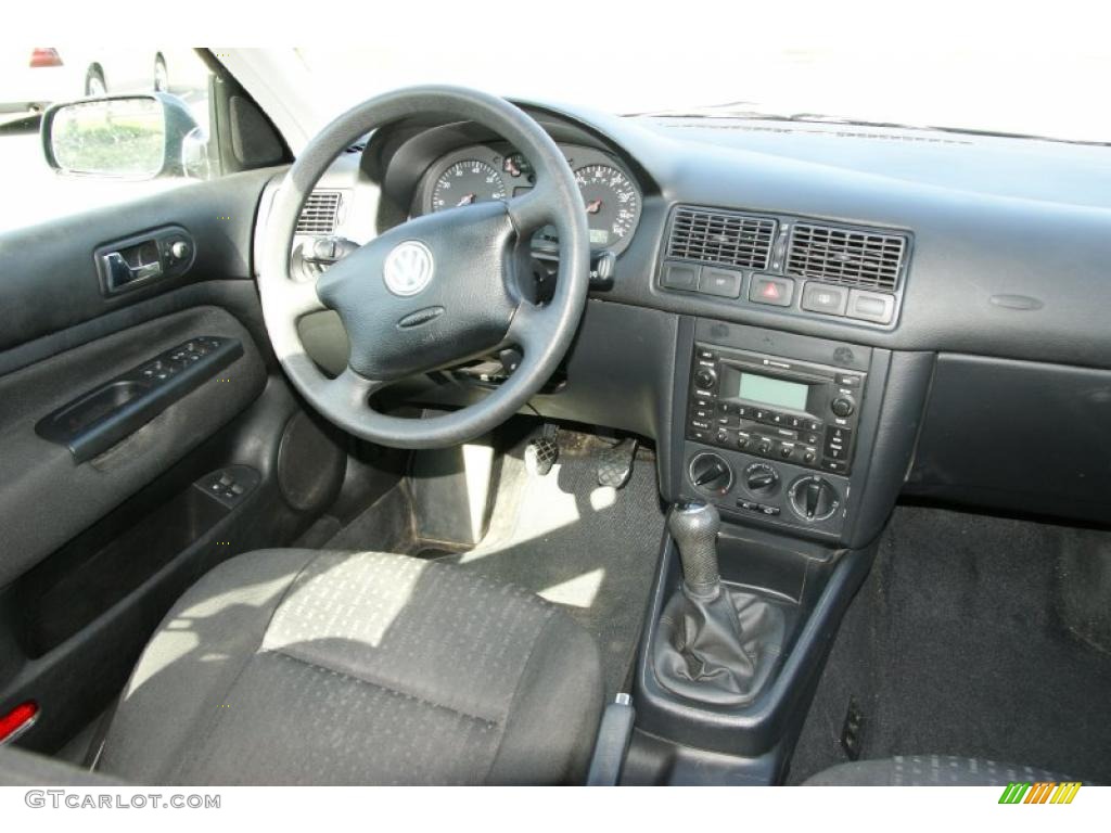 2004 Golf GL 4 Door - Blue Anthracite Metallic / Black photo #14