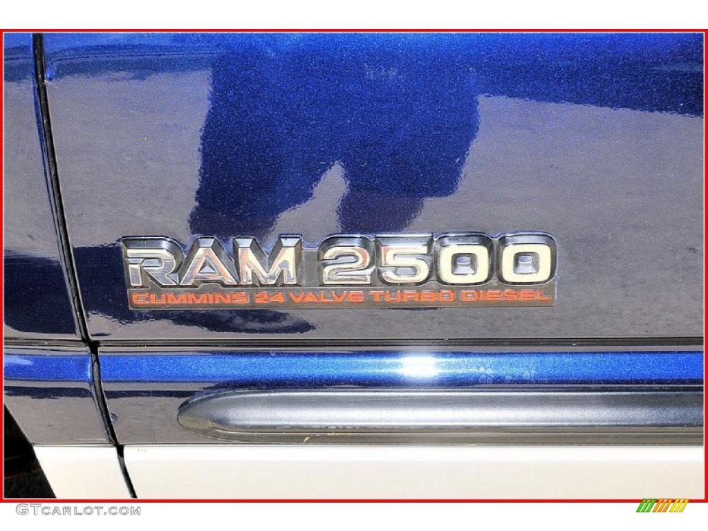 2000 Ram 2500 SLT Extended Cab 4x4 - Patriot Blue Pearlcoat / Mist Gray photo #12