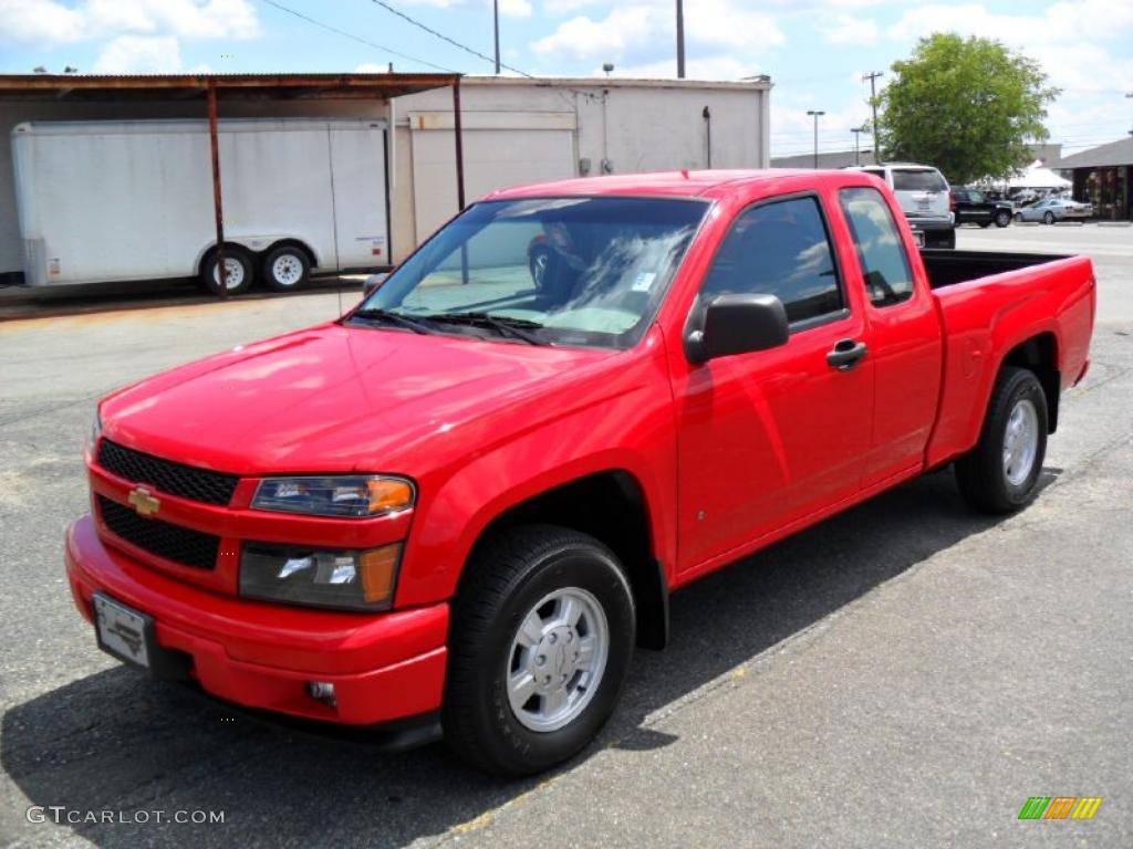 2006 Colorado LS Extended Cab - Victory Red / Medium Pewter photo #1