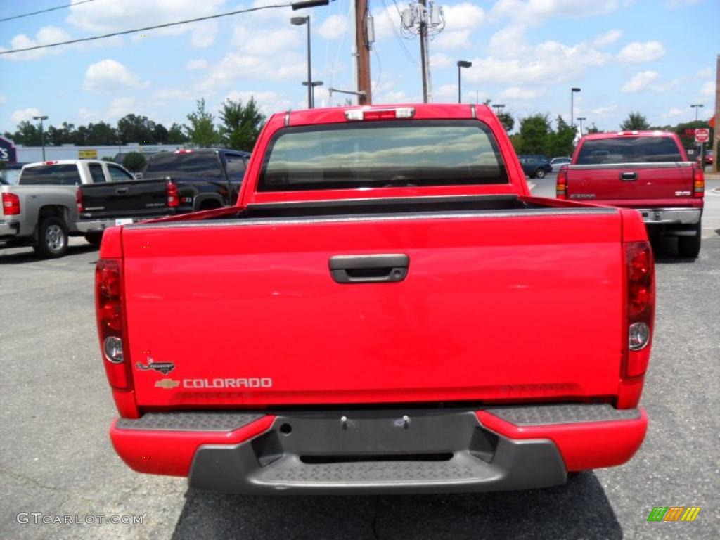 2006 Colorado LS Extended Cab - Victory Red / Medium Pewter photo #3