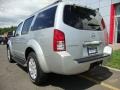 2007 Silver Lightning Nissan Pathfinder LE 4x4  photo #4