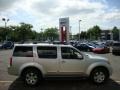 Silver Lightning - Pathfinder LE 4x4 Photo No. 7
