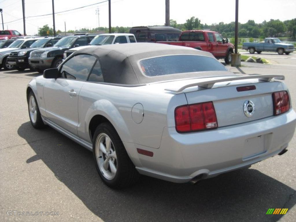 2007 Mustang GT Premium Convertible - Satin Silver Metallic / Dark Charcoal photo #5