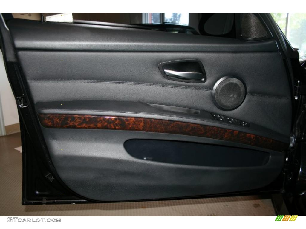 2007 3 Series 335i Sedan - Black Sapphire Metallic / Black photo #17