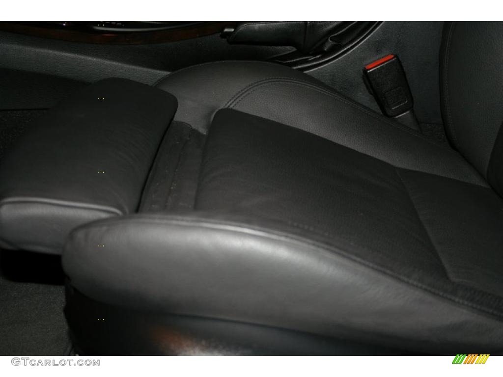 2007 3 Series 335i Sedan - Black Sapphire Metallic / Black photo #24