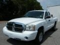Bright White - Dakota SLT Club Cab Photo No. 1