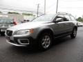 Electric Silver Metallic - XC70 AWD Photo No. 2