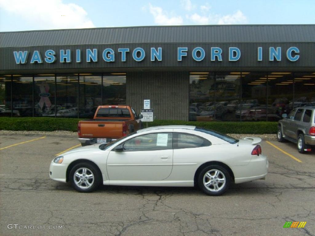 2003 Stratus SXT Coupe - Stone White / Dark Taupe/Medium Taupe photo #1