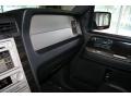 2007 Black Lincoln Navigator Luxury  photo #74