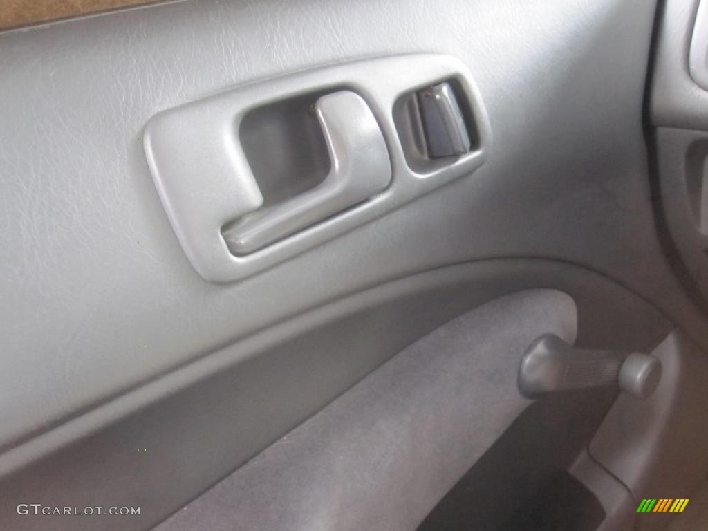 1999 Civic CX Coupe - Vogue Silver Metallic / Gray photo #8