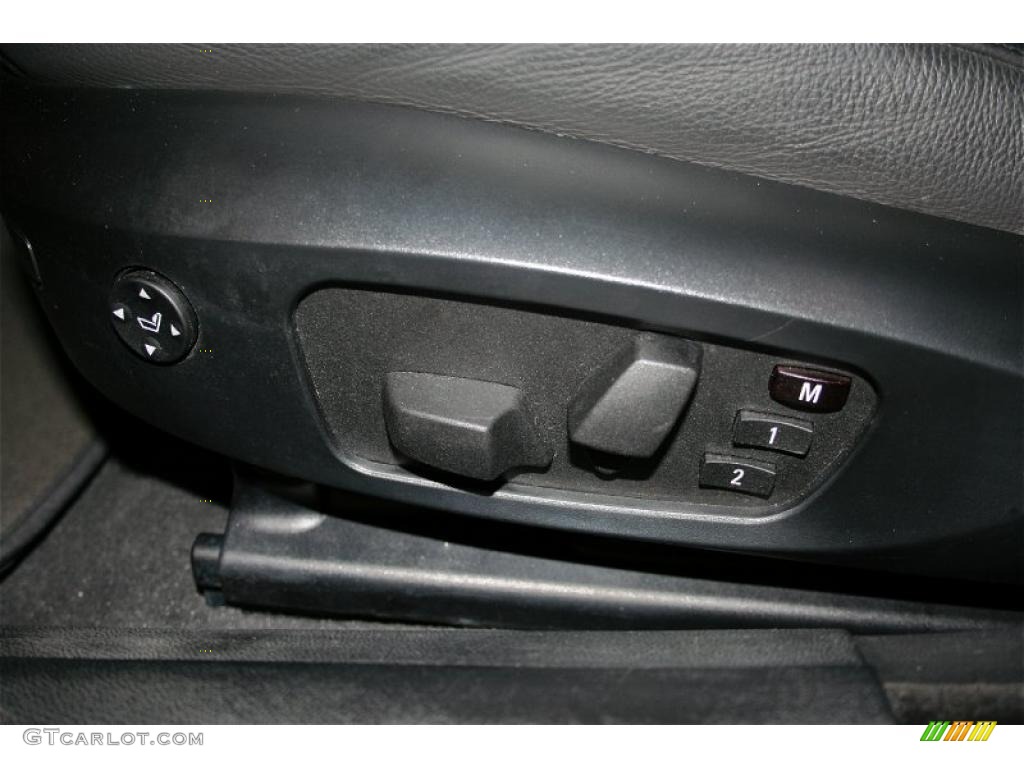 2008 3 Series 328i Sedan - Arctic Metallic / Black photo #23