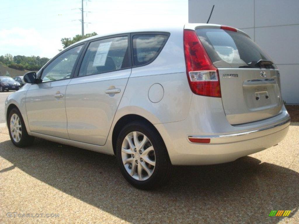 2009 Elantra Touring - Quicksilver / Black photo #4