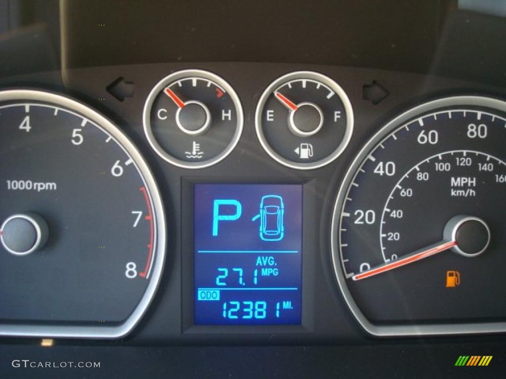 2009 Elantra Touring - Quicksilver / Black photo #15